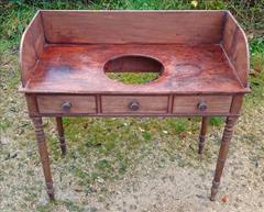 Antique Gillow Washstand 42w 40h 32h surface 20d _2.JPG